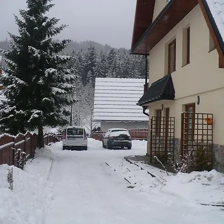 Studio Relaks 考斯赛力克